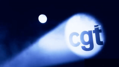 Gif extrait d'une vidéo du Joueur du Grenier où l'on voit un projecteur dans le ciel, à la façon du bat-signal de Batman, sauf qu'à la place de la chauve-souris, on voit marqué « CGT ». Gif extrait d'une vidéo du Joueur du Grenier où l'on voit un projecteur dans le ciel, à la façon du bat-signal de Batman, sauf qu'à la place de la chauve-souris, on voit marqué « CGT ».