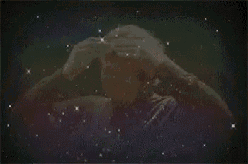 Mème en gif animé montrant un type dont les mains s'écartent de la tête et qui fait une expression assez étrange, avec le nuage d'une explosion qui se forme et s'étend autour de sa tête. Ici dans sa version d'origine, puisque Gee n'a pas encore fait une version framamèmes de celui-là. Dans le Big Bang, le truc qui explose, c'est surtout notre cerveau.